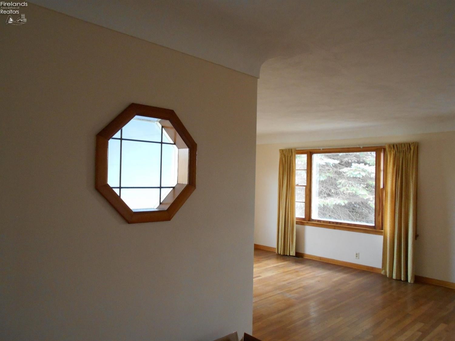 5717 Skadden Road Sandusky, OH 44870 - Photo 7 of 10 Gallery Image 7