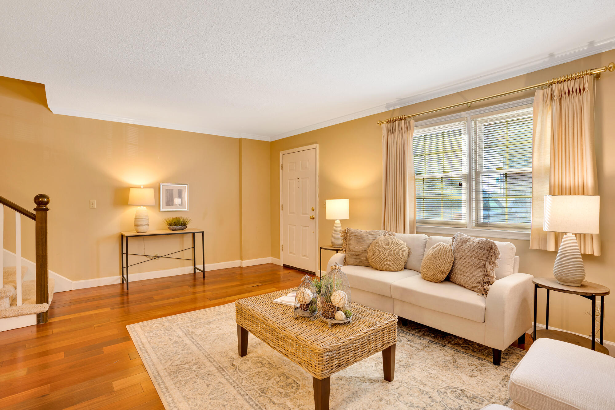 315 McBrien Road, Unit 3 Chattanooga, TN 37411 - Photo 5 of 29 315-3-McBrien-Rd-MLS-Photos-7