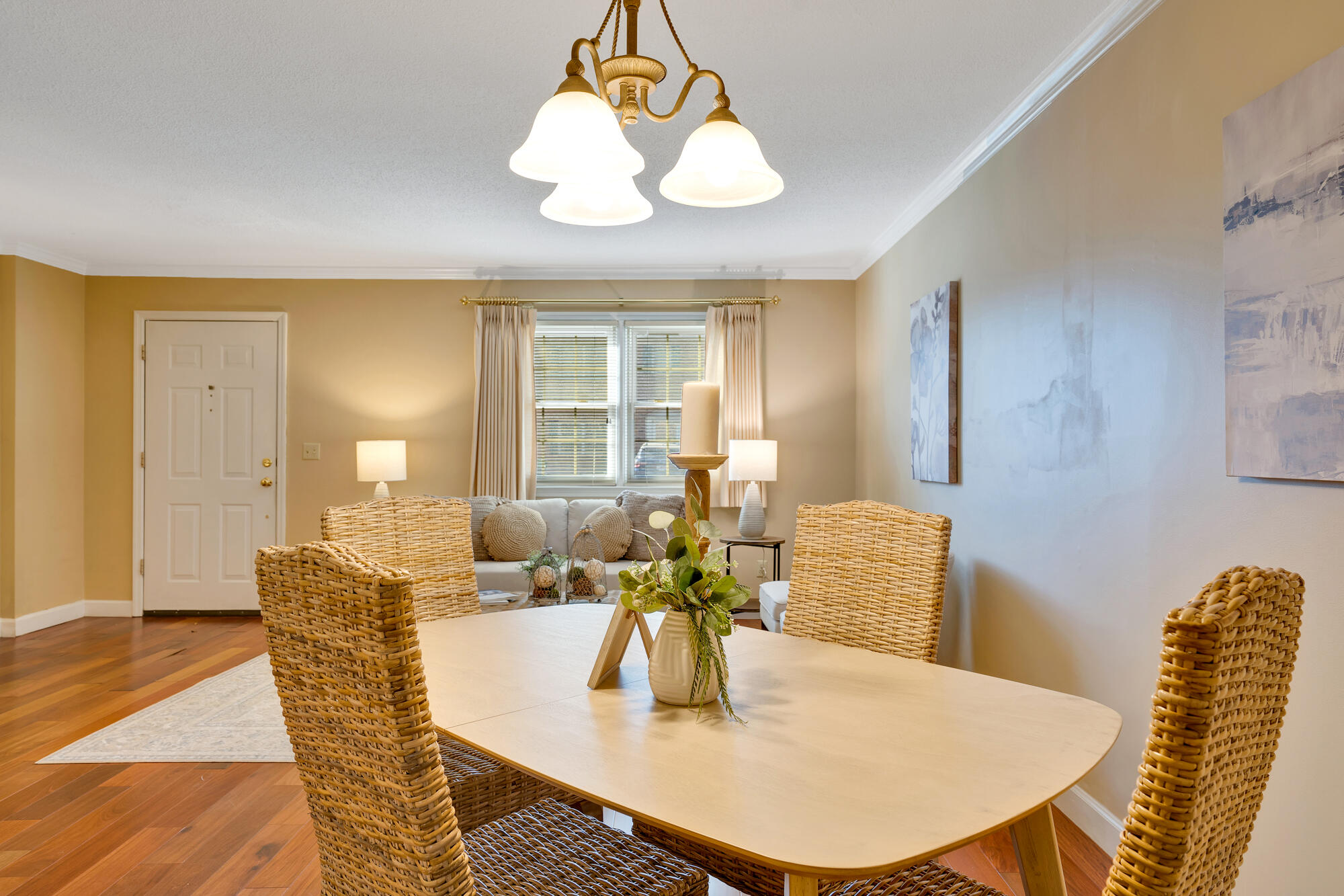 315 McBrien Road, Unit 3 Chattanooga, TN 37411 - Photo 8 of 29 315-3-McBrien-Rd-MLS-Photos-11