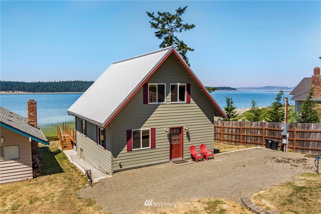 8555 Flagler Road Nordland, WA 98358 - Photo 3 of 30 Gallery Image 3