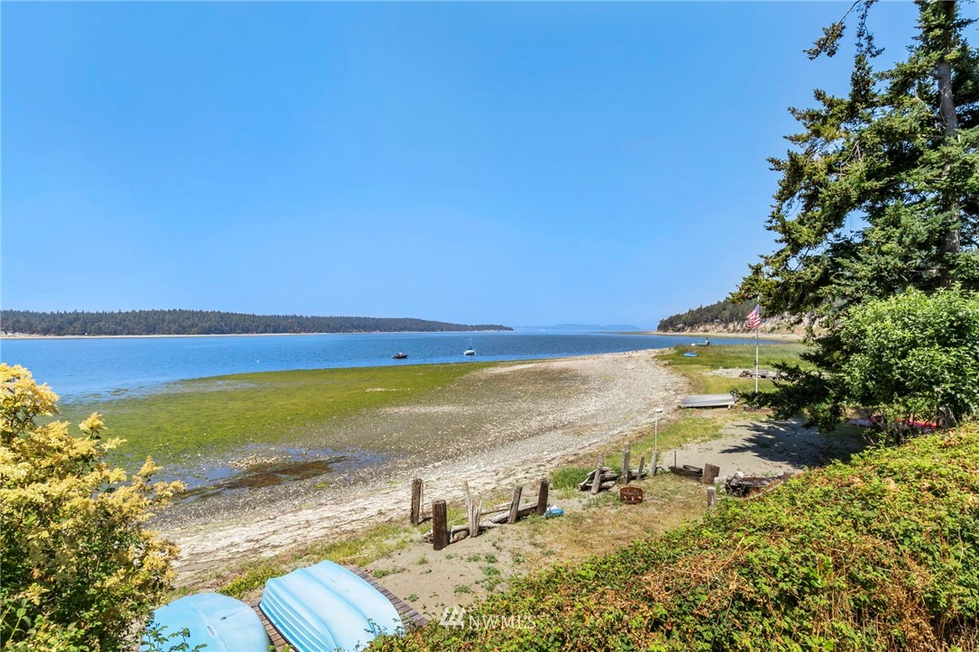 8555 Flagler Road Nordland, WA 98358 - Photo 5 of 30 Gallery Image 5