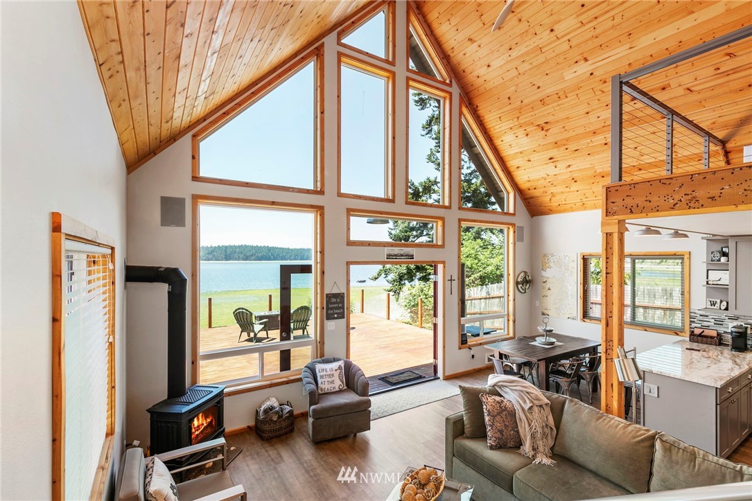 8555 Flagler Road Nordland, WA 98358 - Photo 6 of 30 Gallery Image 6