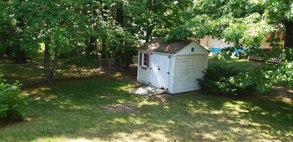 66 Pine Hill Road Springfield, MA 01118 - Photo 6 of 20