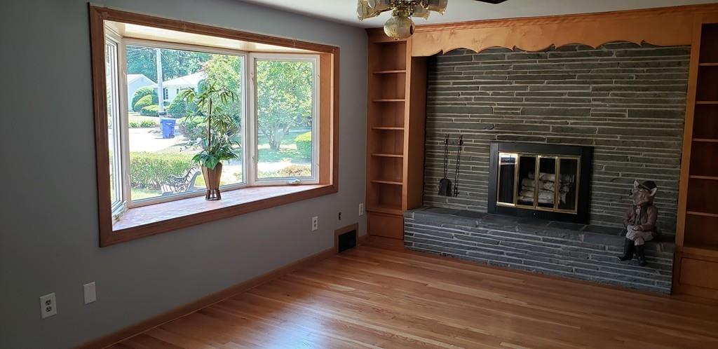 66 Pine Hill Road Springfield, MA 01118 - Photo 10 of 20