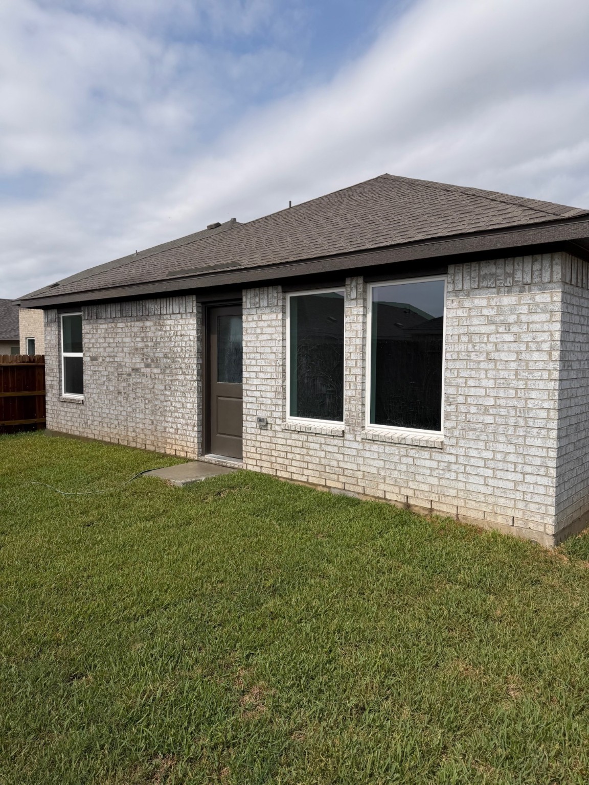 2418 Cherry Ruby Drive Rosharon, TX 77583 - Photo 7 of 29 pictures are a representation-not