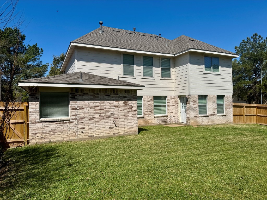 2311 Slate Ridge Lane Katy, TX 77494 - Photo 27 of 30 Huge yard