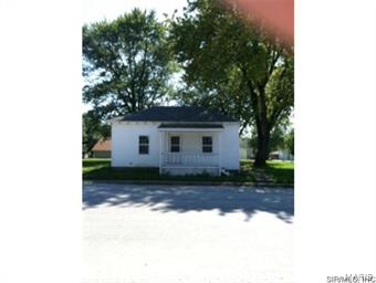 204 East Pocahontas Road Highland, IL 62249 - Photo 1 of 1 Gallery Image 1