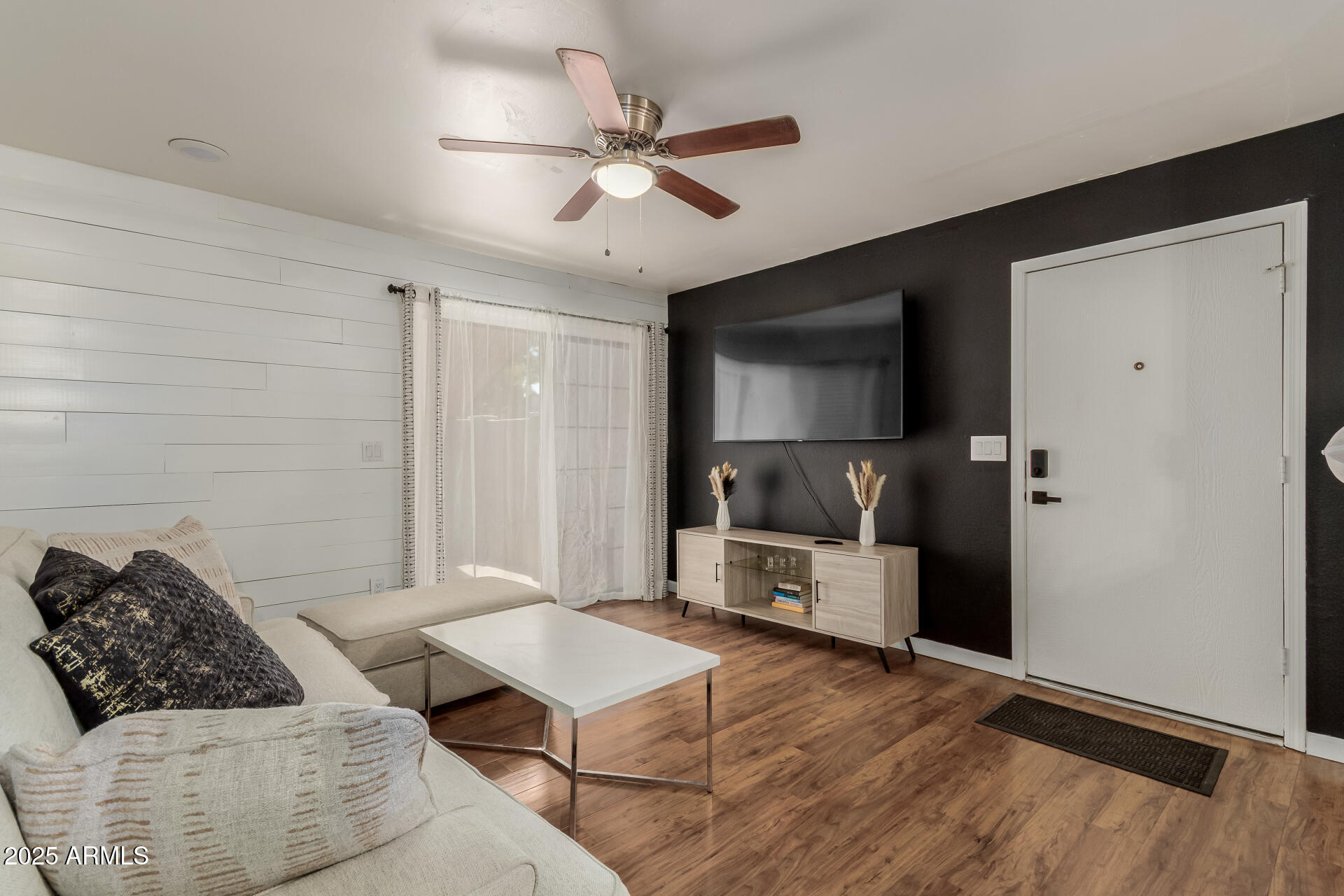 533 West Guadalupe Road, Unit 1001 Mesa, AZ 85210 - Photo 4 of 27 03 Guadalupe