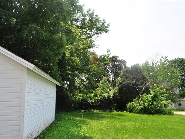 641 South Street Elgin, IL 60123 - Photo 14 of 16