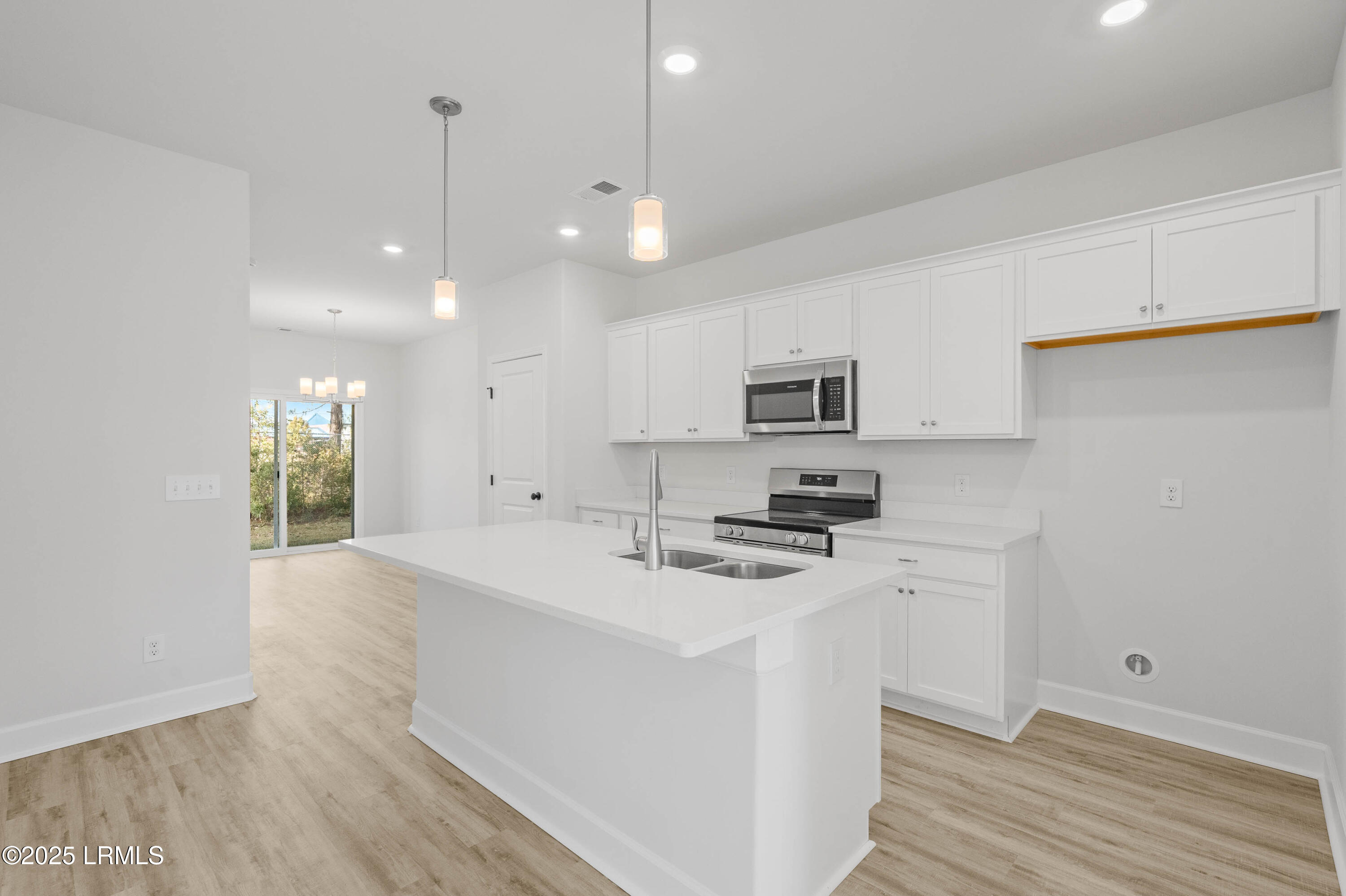 123 Silver Street, Unit 101 Ridgeland, SC 29936 - Photo 15 of 40 Foxchase 19-6