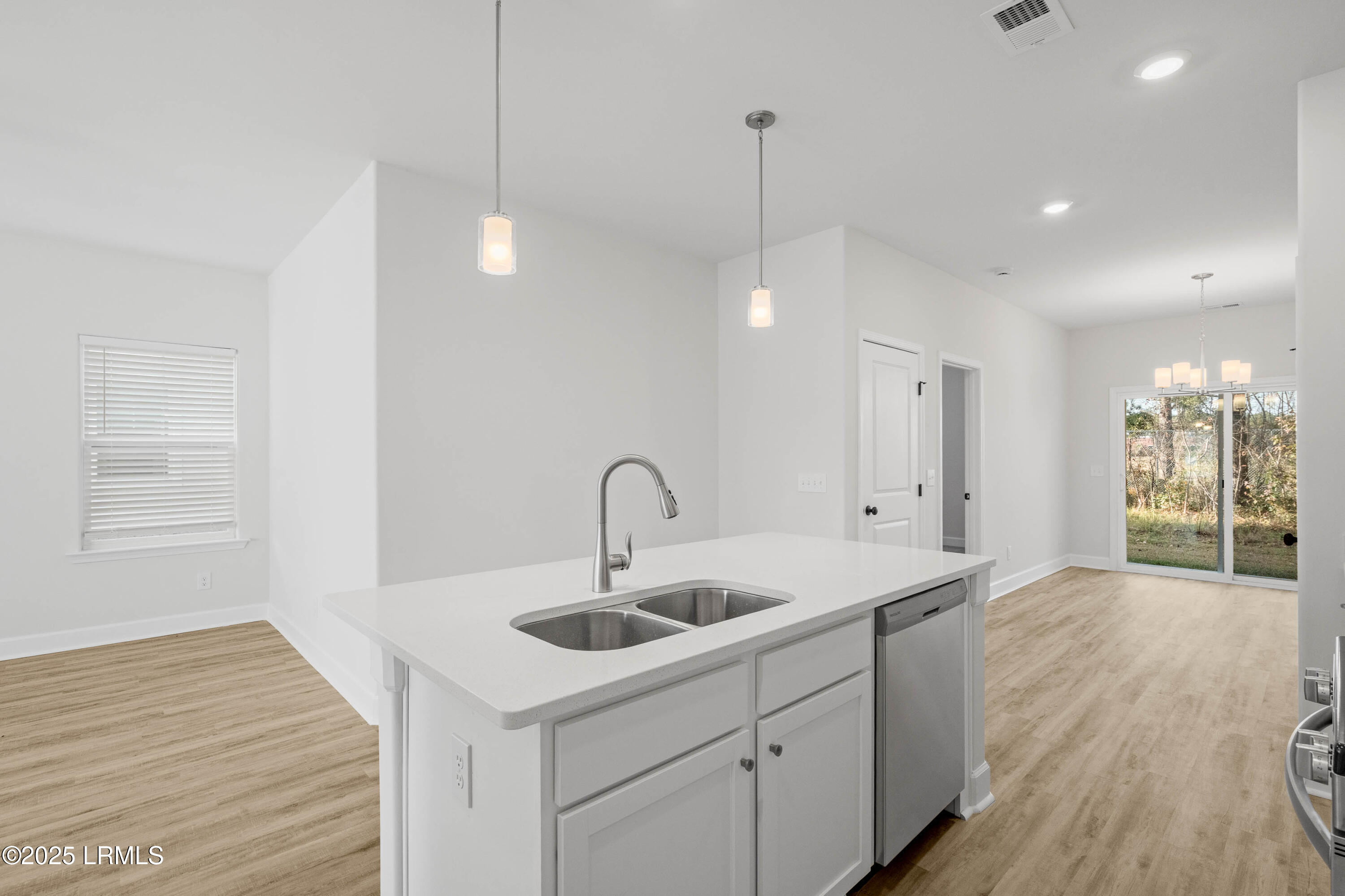 123 Silver Street, Unit 101 Ridgeland, SC 29936 - Photo 19 of 40 Foxchase 19-10