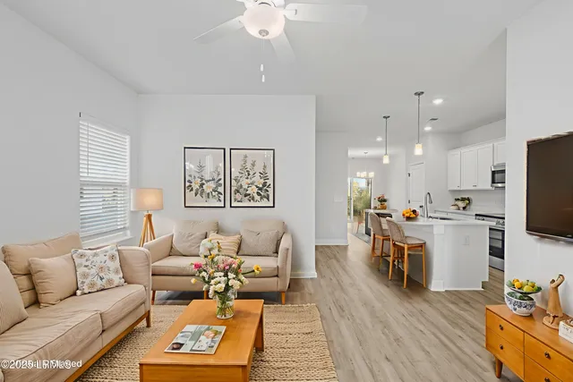 $299,000 | 123 Silver Street, Unit 101, Ridgeland, SC 29936