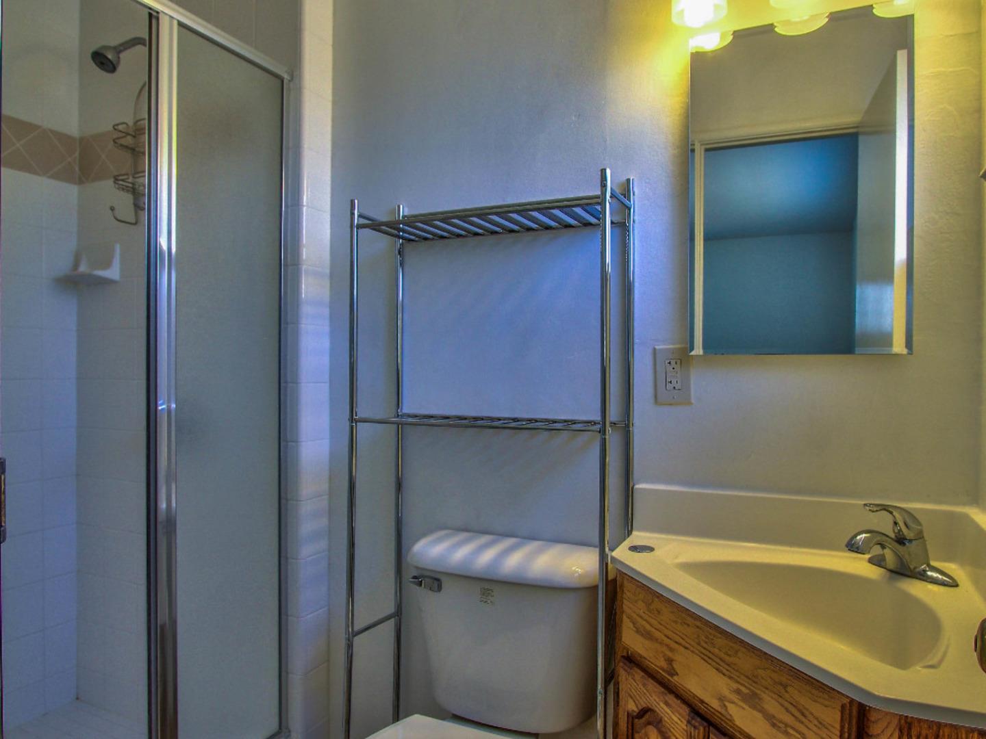 690 Old Stage Road Salinas, CA 93908 - Photo 16 of 44 Gallery Image 16