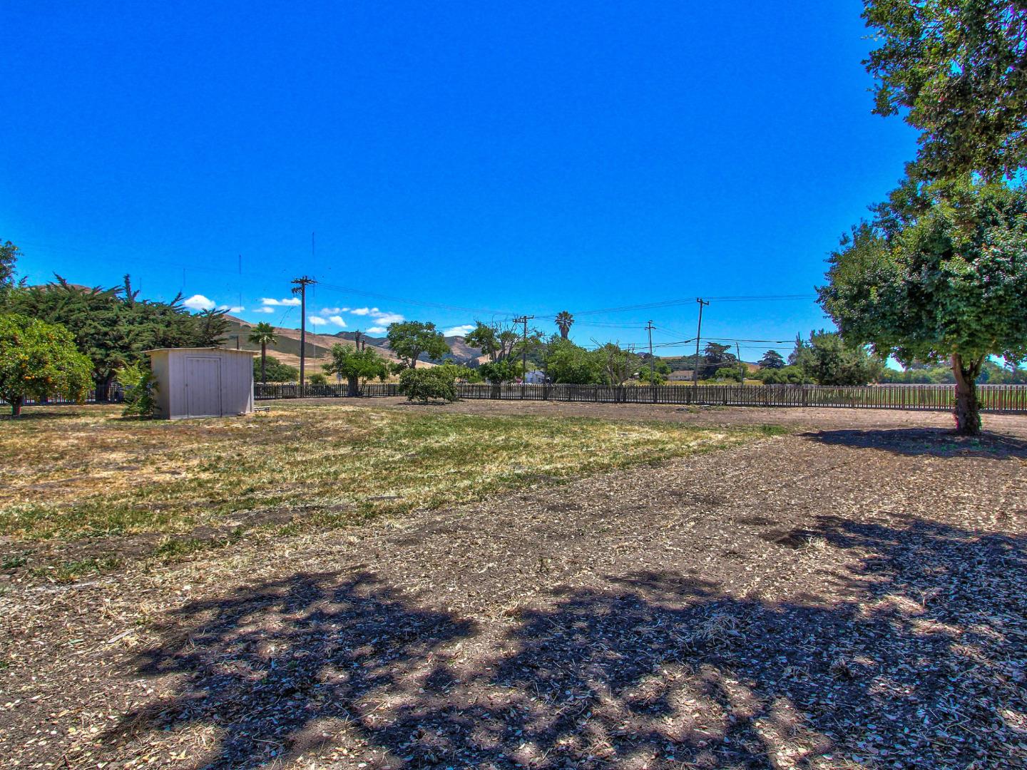 690 Old Stage Road Salinas, CA 93908 - Photo 42 of 44 Gallery Image 42