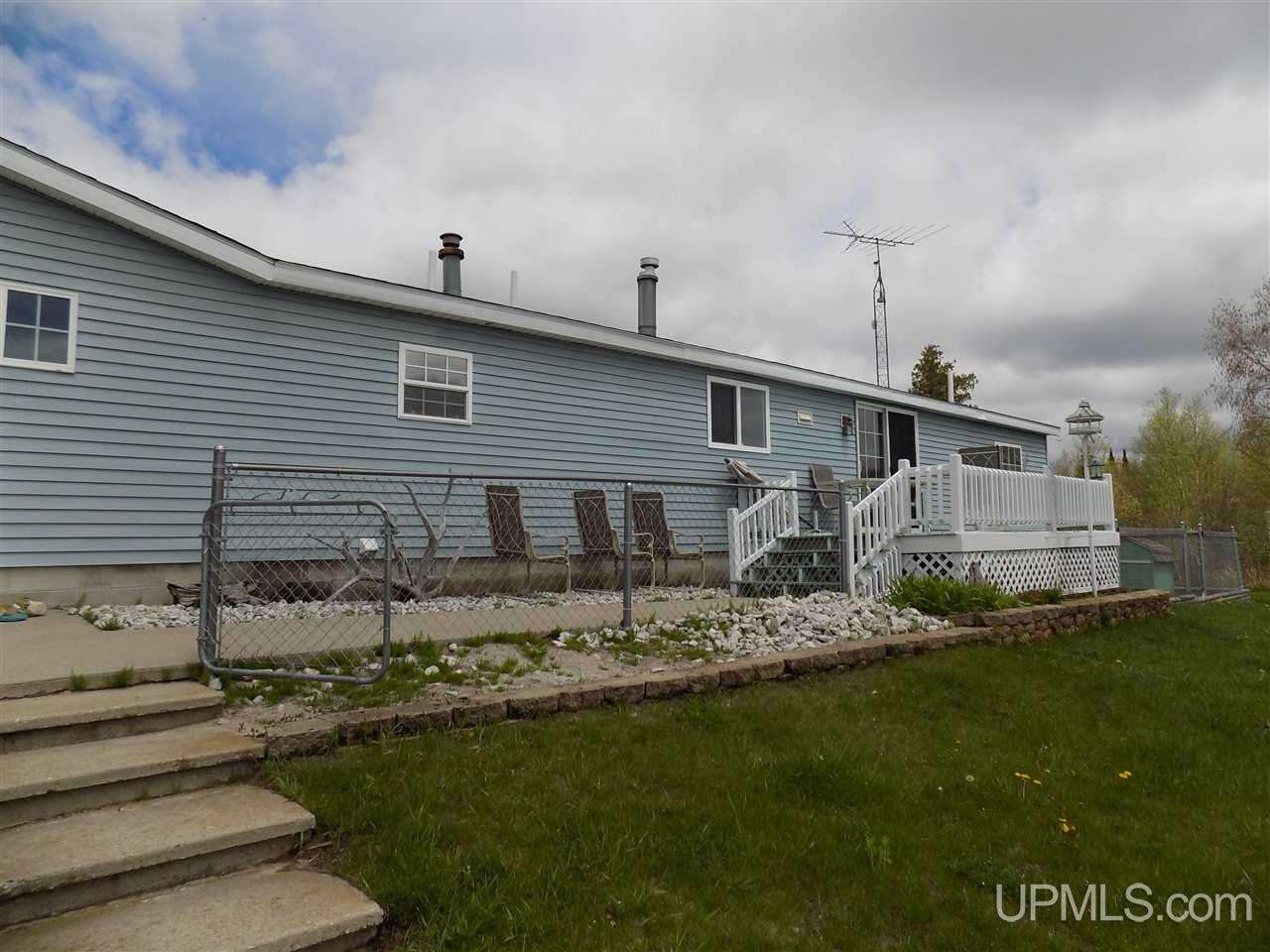 3163 West Gulliver Lake Road Gulliver, MI 49840 - Photo 5 of 8