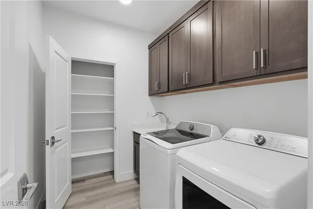 $2,995 | 9958 Eagen Valley Street, Las Vegas, NV 89166