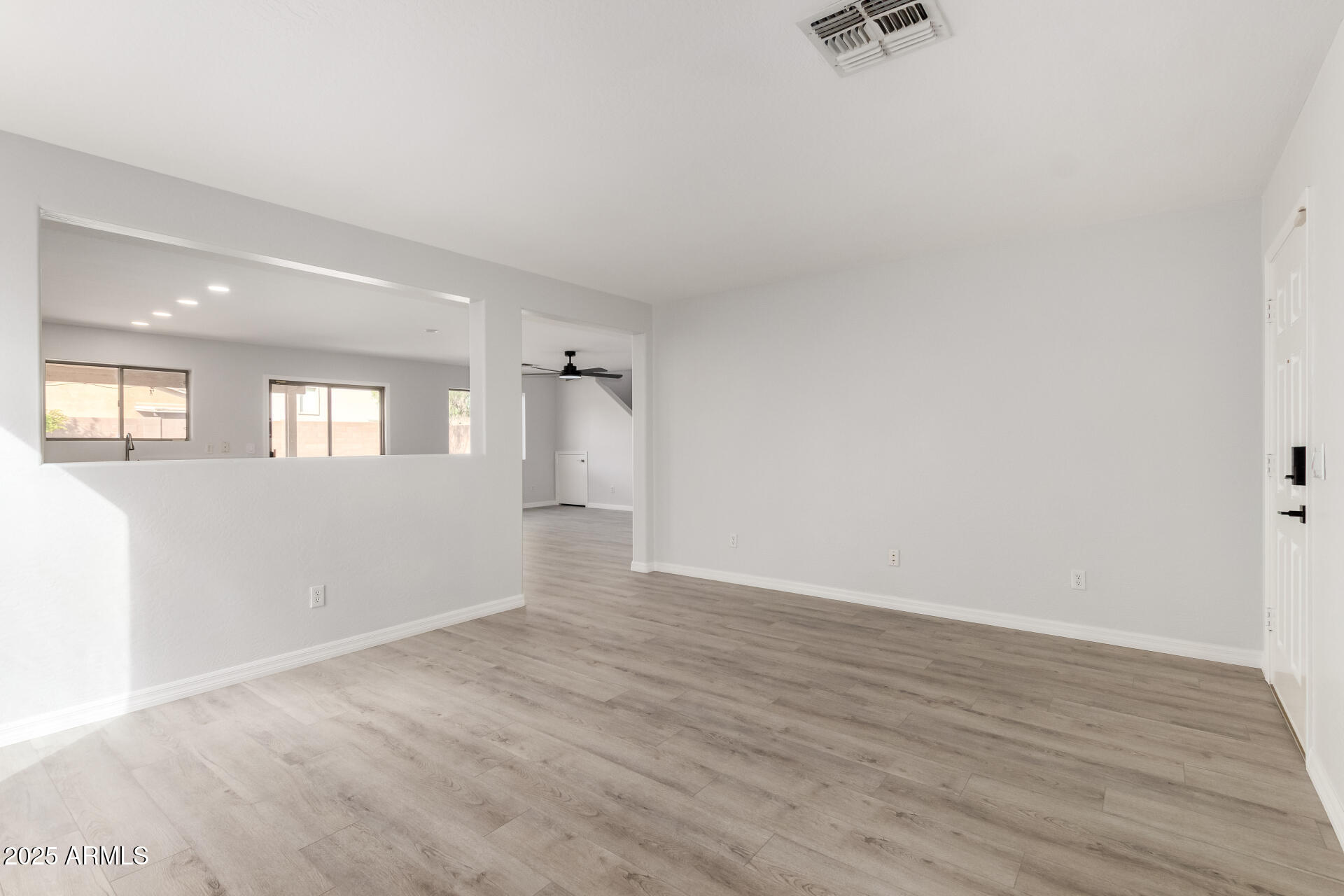 16198 West Redfield Road Surprise, AZ 85379 - Photo 5 of 35 Gallery Image 5