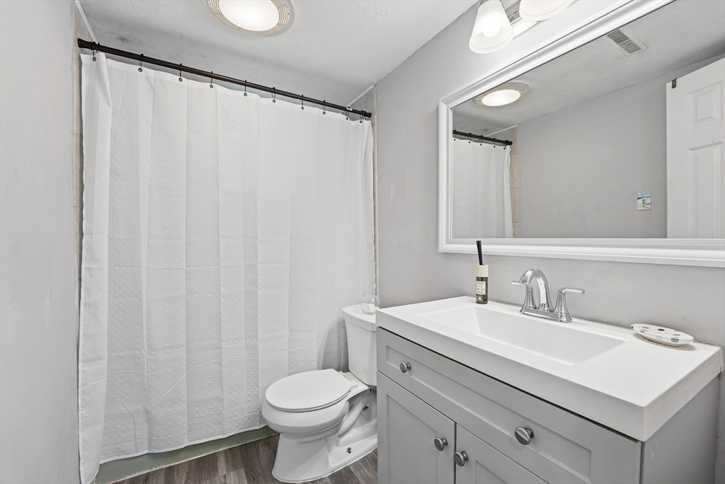 165 Hampden Street Springfield, MA 01151 - Photo 26 of 41