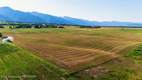 $1,300,000 | 116 Freedom Wy, Freedom, WY 83120