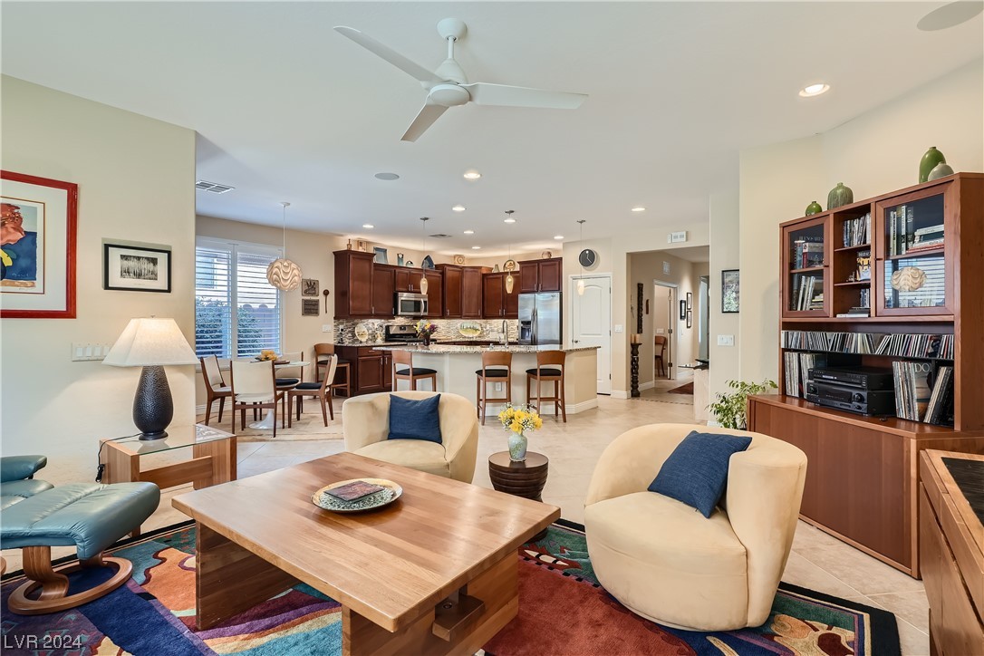 10313 Numaga Road Las Vegas, NV 89178 - Photo 5 of 38 Gallery Image 5