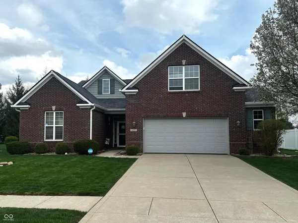$450,000 | 1075 Lazio Court, Greenwood, IN 46143