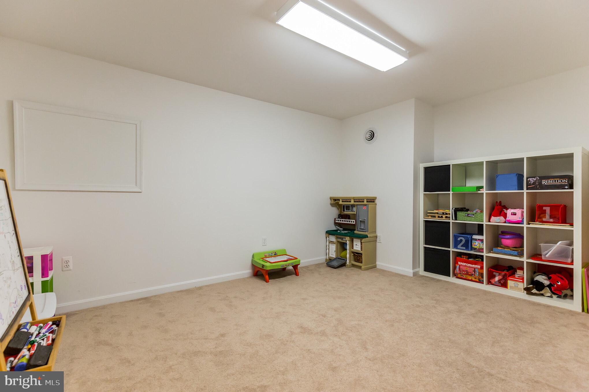 3195 Hickory Ridge Road Dunkirk, MD 20754 - Photo 25 of 41 a view of room with toys