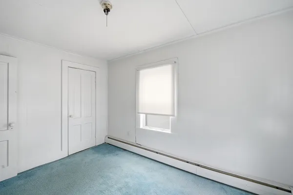 $325,000 | 10-12 Oakdale Place, Easthampton, MA 01027