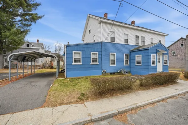 $325,000 | 10-12 Oakdale Place, Easthampton, MA 01027