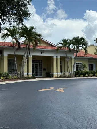 $209,900 | 8275 Key Royal Circle, Unit 1132, Naples, FL 34119