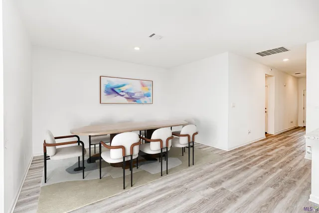 $2,400 | 15820 Loussier Drive, Zachary, LA 70791