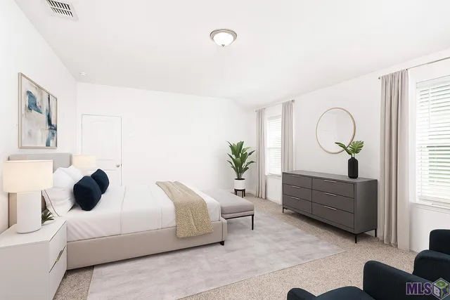 $2,400 | 15820 Loussier Drive, Zachary, LA 70791