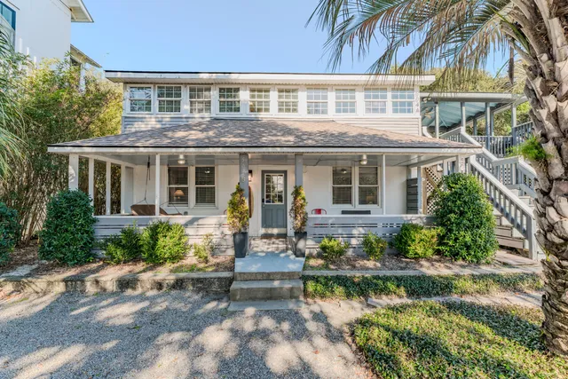$1,270,000 | 504 West Ashley Avenue, Folly Beach, SC 29439