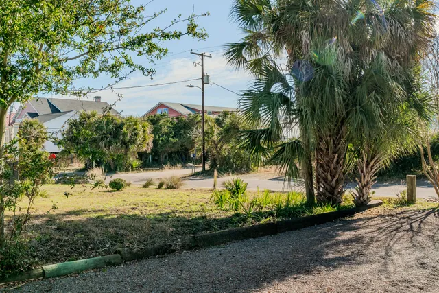 $1,270,000 | 504 West Ashley Avenue, Folly Beach, SC 29439