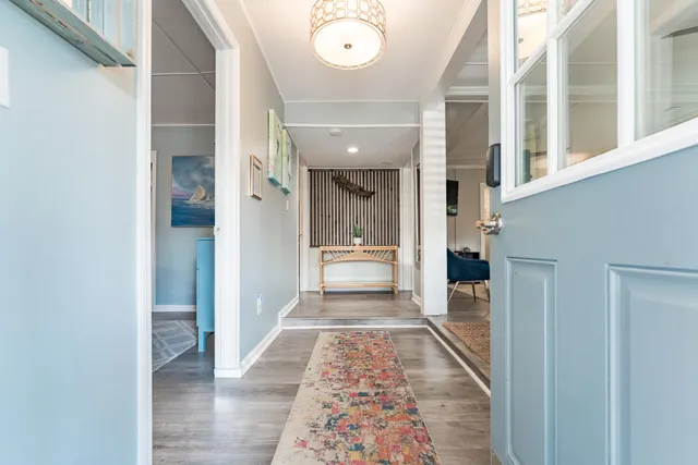 $1,270,000 | 504 West Ashley Avenue, Folly Beach, SC 29439