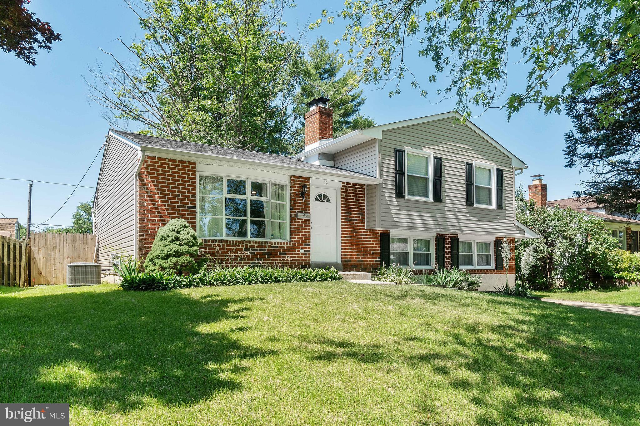 12 Darlington Road New Castle, DE 19720 - Photo 2 of 25 Welcome home!
