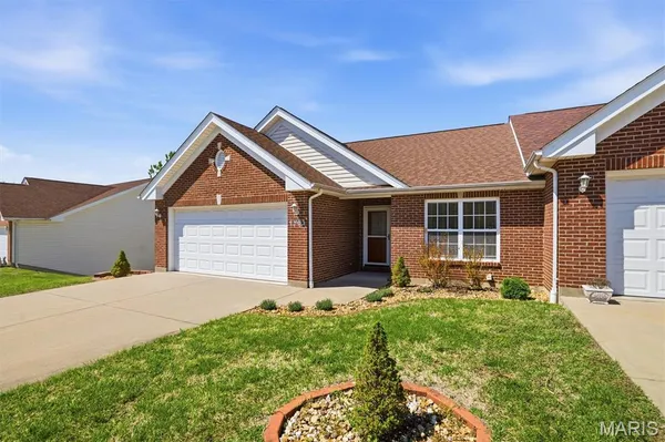 $329,900 | 4963 South Point Road, Washington, MO 63090