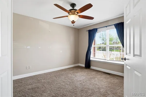 $329,900 | 4963 South Point Road, Washington, MO 63090