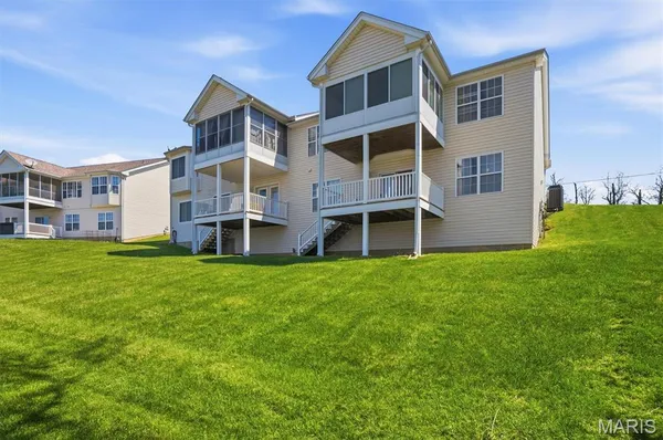 $329,900 | 4963 South Point Road, Washington, MO 63090