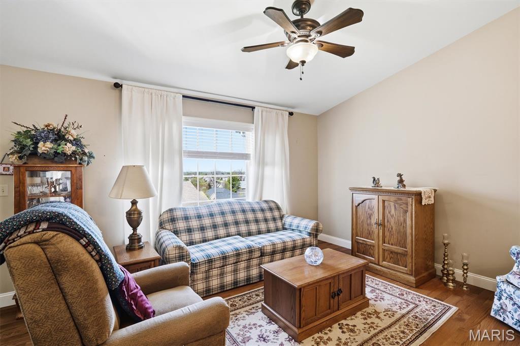 4963 South Point Road Washington, MO 63090 - Photo 7 of 40