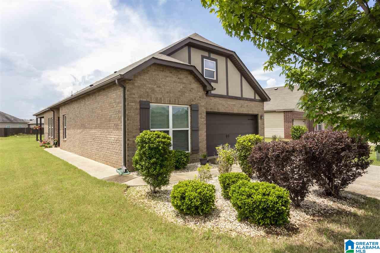 4721 Rosser Loop Drive Bessemer, AL 35022 - Photo 2 of 34