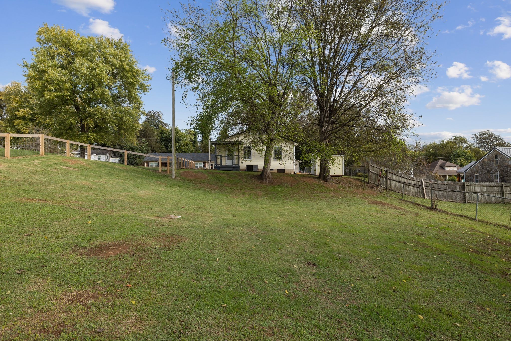 104 East Merchant Street Mount Pleasant, TN 38474 - Photo 24 of 30 a view of a outdoor space