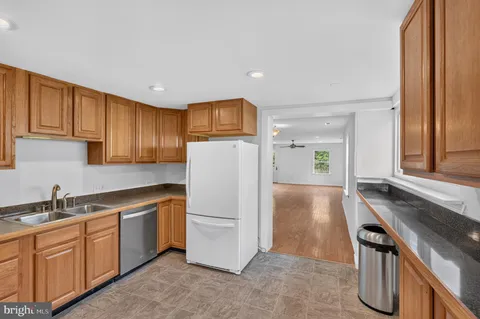 $1,267,000 | 750 North George Mason Drive, Arlington, VA 22203