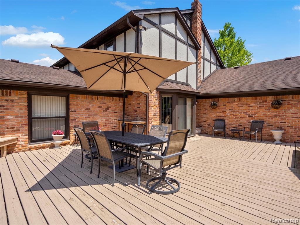 1732 Rapids Way Rochester Hills, MI 48309 - Photo 34 of 37