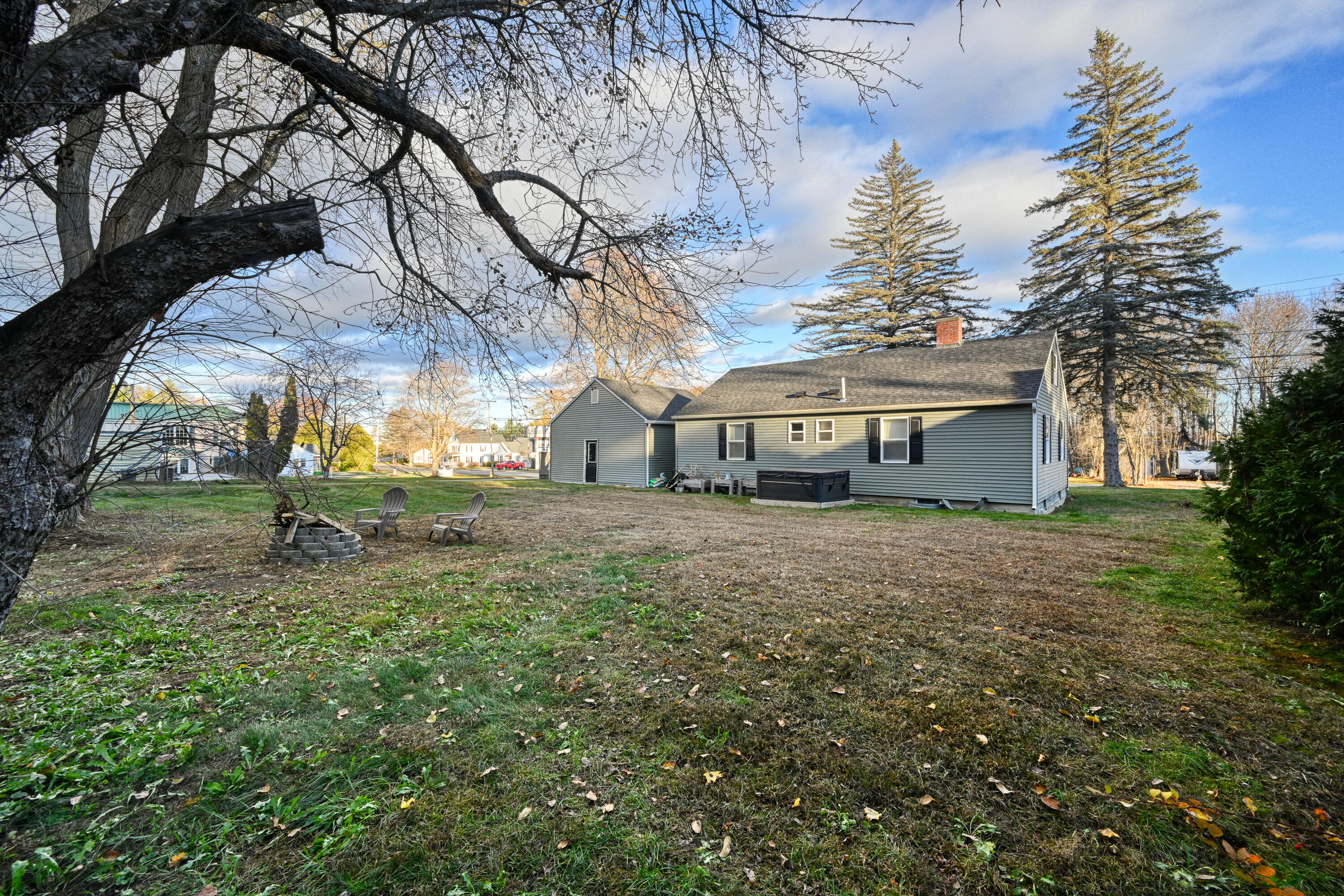 1374 State Street Veazie, ME 04401 - Photo 7 of 38 110316gr-106