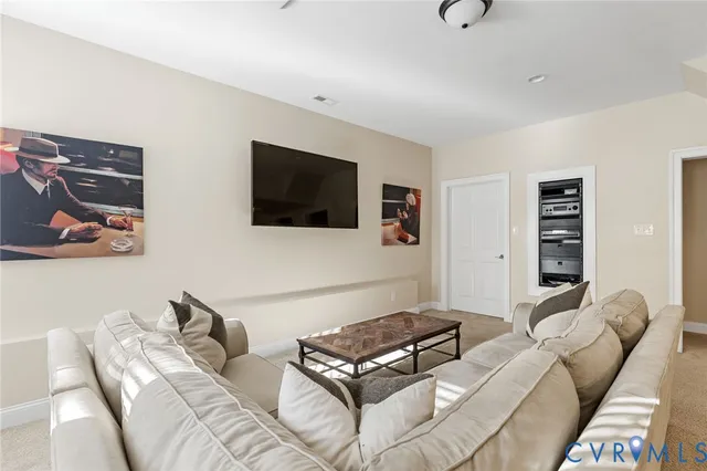 $989,900 | 14413 Savage View Court, Midlothian, VA 23112