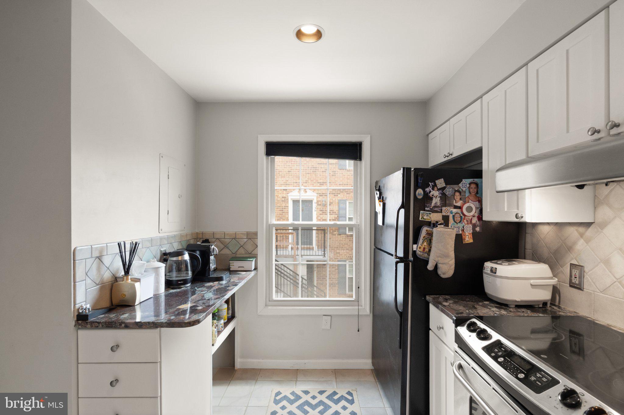 905 South Rolfe Street, Unit 2 Arlington, VA 22204 - Photo 16 of 55 Gallery Image 16