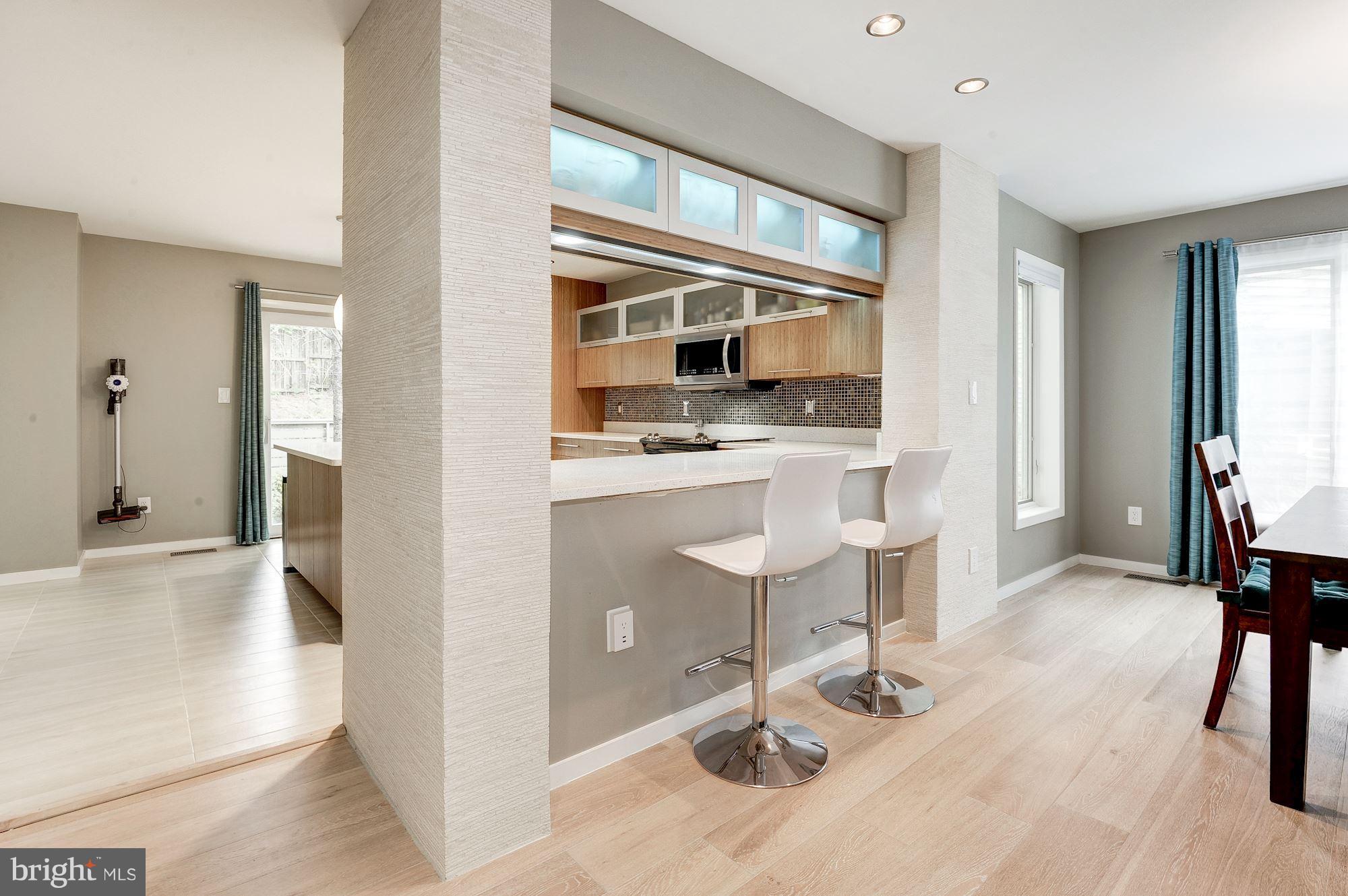1930 Lakeport Way Reston, VA 20191 - Photo 15 of 29 Kitchen