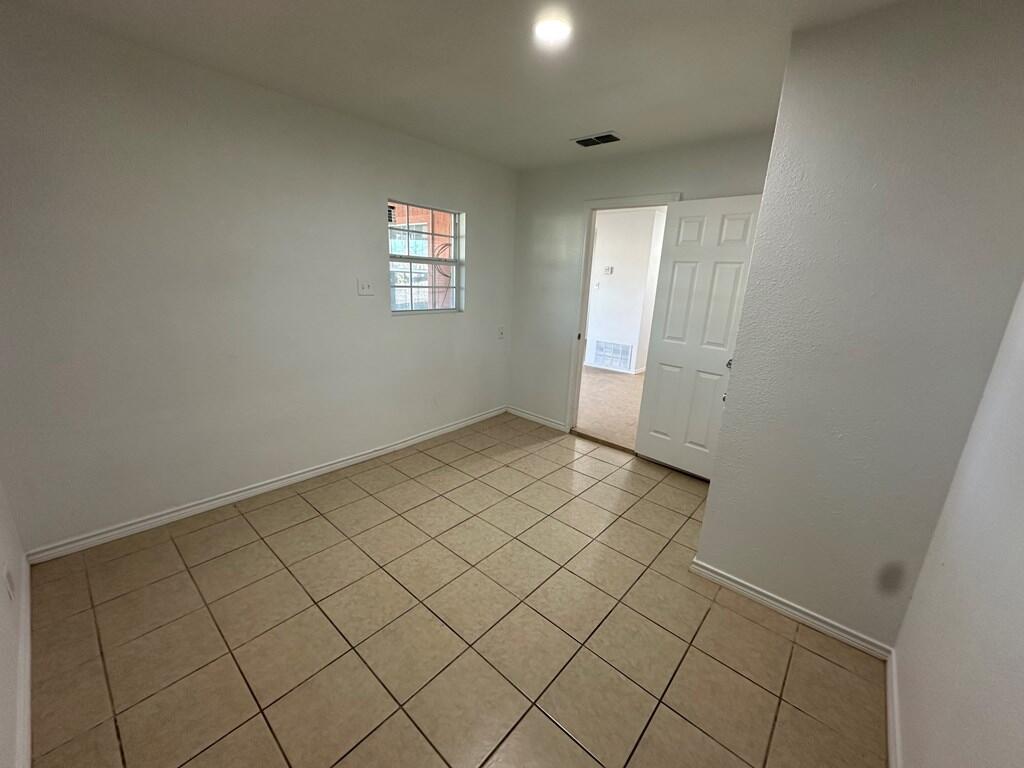 2517-27 Roper Street Odessa, TX 79761 - Photo 18 of 40 Gallery Image 18