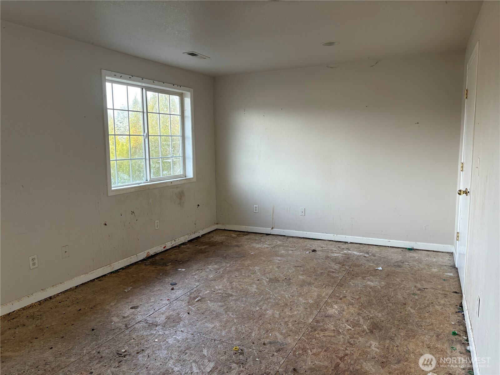 141 Vermillion Road Kelso, WA 98626 - Photo 9 of 15