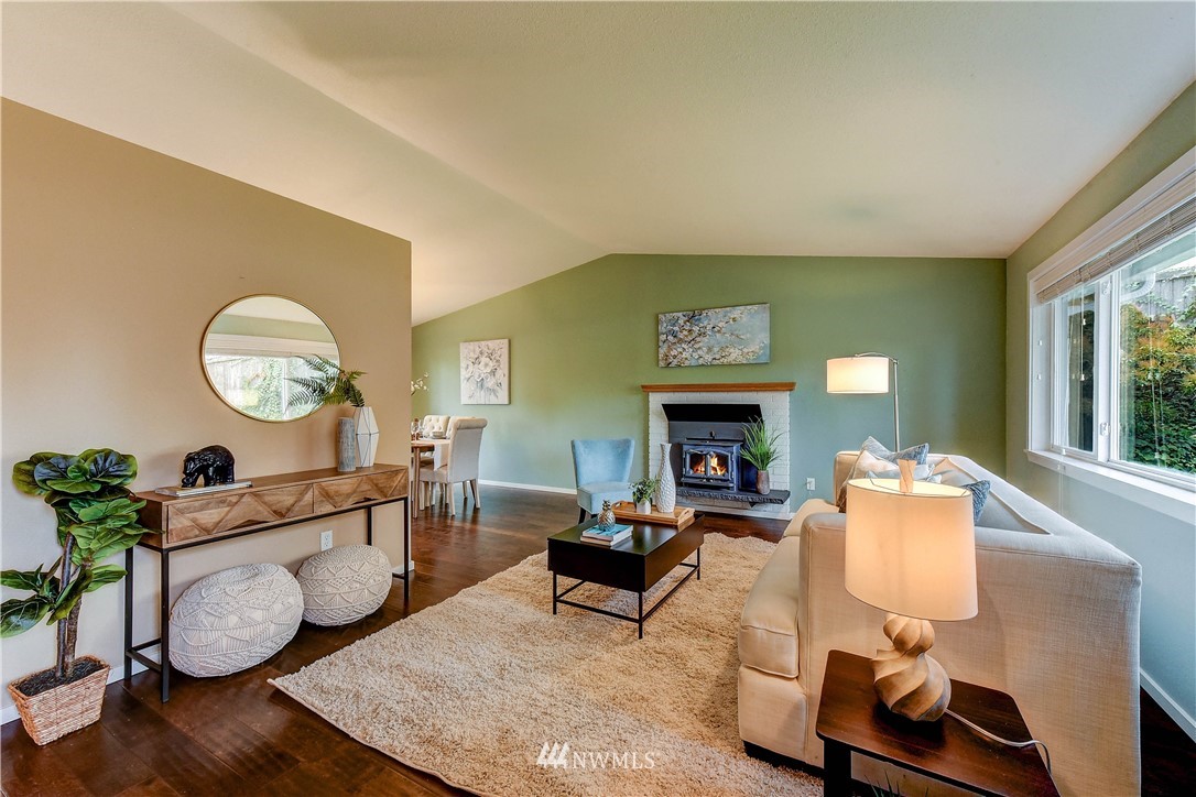 22027 5th Avenue West Bothell, WA 98021 - Photo 2 of 20 Gallery Image 2